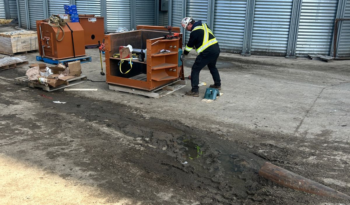 Why Skilled Maintenance Workers Are Essential in Industrial Construction